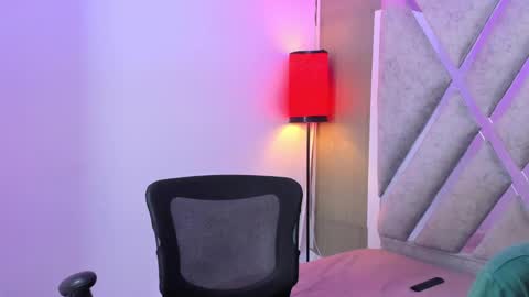 prince_arthur77 online show from 09-17-25, 01:02