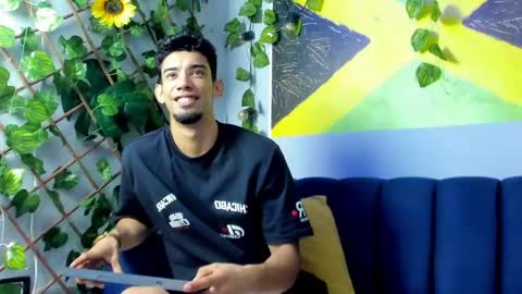 prince_arthur77 online show from 10-15-25, 01:33