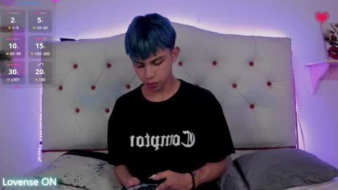 Snapshot of princeapolo_anki chatting on 09-18-25, 09:28 Prince online show from 09-18-25, 09:28