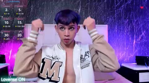 Snapshot of princeapolo_anki chatting on 11-07-25, 08:31 Prince online show from 11-07-25, 08:31