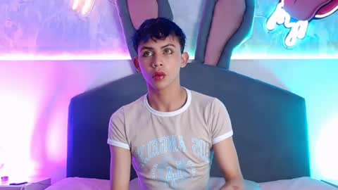 Snapshot of princeapolo_anki chatting on 11-15-25, 08:49 Prince online show from 11-15-25, 08:49