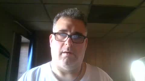 johnny online show from 11-28-25, 01:36