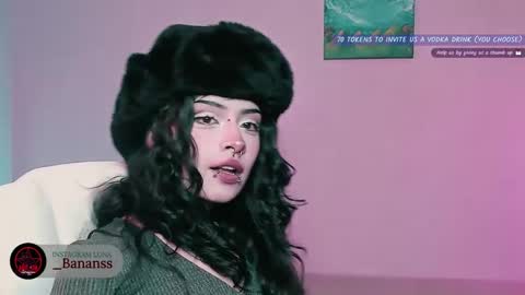 Beth   online show from 10-05-25, 01:26