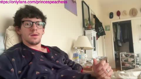 Snapshot of princespeaches chatting on 05-09-26, 10:48 Peaches online show from 05-09-26, 10:48