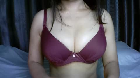 Snapshot of princess916446 chatting on 11-29-25, 02:36 princess online show from 11-29-25, 02:36