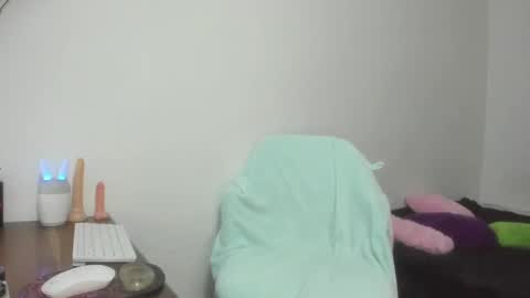 Snapshot of princess_0302 chatting on 02-12-25, 07:02 princess_0302 online show from 02-12-25, 07:02