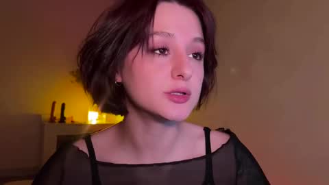 Snapshot of princess_euphoria chatting on 01-22-25, 01:42 Kristina online show from 01-22-25, 01:42