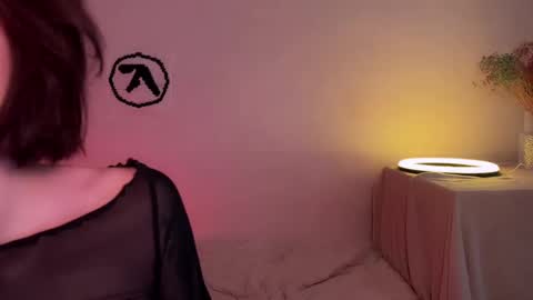 Snapshot of princess_euphoria chatting on 02-24-25, 06:16 Kristina online show from 02-24-25, 06:16