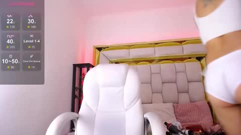 princess helena  online show from 02-05-25, 03:13