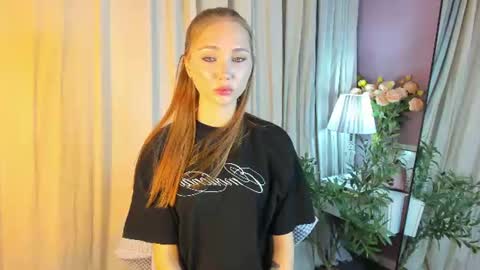 Lily online show from 07-22-26, 01:08