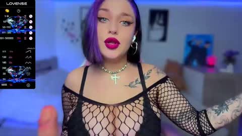 Lina online show from 02-18-25, 08:47