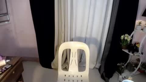 Cutie Princess online show from 02-04-26, 03:01