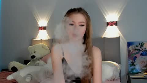 Snapshot of princess_nier chatting on 01-13-25, 08:37 Princess Diana online show from 01-13-25, 08:37