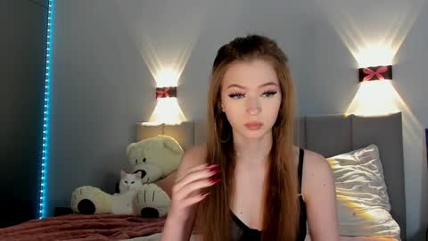 Snapshot of princess_nier chatting on 01-14-25, 03:01 Princess Diana online show from 01-14-25, 03:01