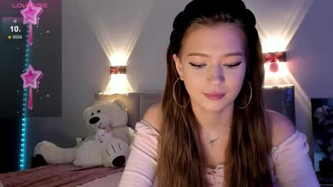 Snapshot of princess_nier chatting on 09-10-25, 06:52 Princess Diana online show from 09-10-25, 06:52