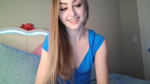 Snapshot of princess_peach_x chatting on 11-03-25, 07:04 Tiffany online show from 11-03-25, 07:04