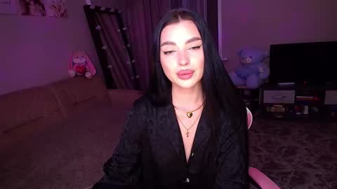 princessamira1 online show from 09-26-25, 01:48