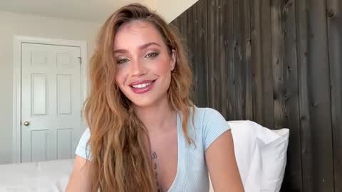 Snapshot of princessbbgirl chatting on 02-04-25, 06:06 princessbbgirl online show from 02-04-25, 06:06