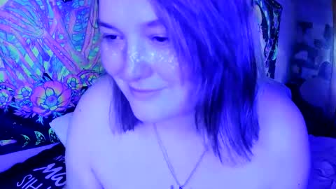 Snapshot of princessblazed444 chatting on 05-08-26, 05:51 NOTYOURTYPICALBARBIE online show from 05-08-26, 05:51