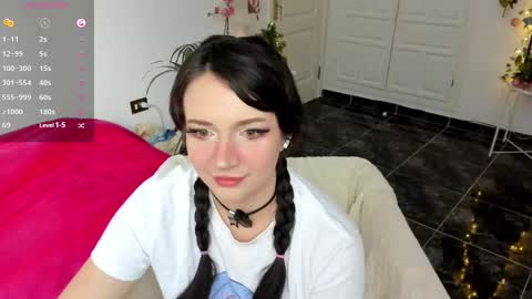 Snapshot of princessfoxyx chatting on 12-20-24, 05:29 Princess Foxy online show from 12-20-24, 05:29