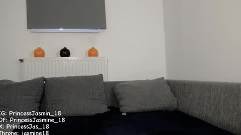 Jasmine    online show from 11-24-25, 09:53