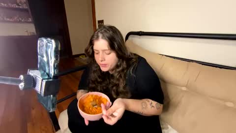 princessviccxo online show from 04-24-26, 07:22