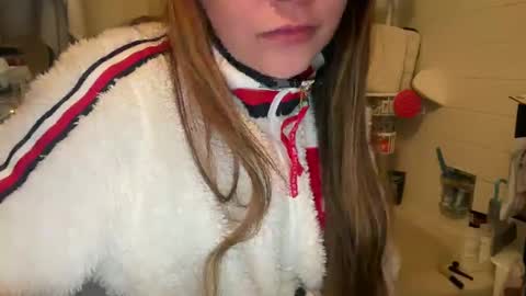 princessoftenis44 online show from 03-07-25, 12:26