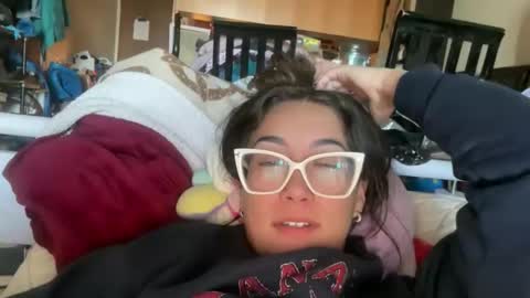 princessoftenis44 online show from 10-19-25, 03:34