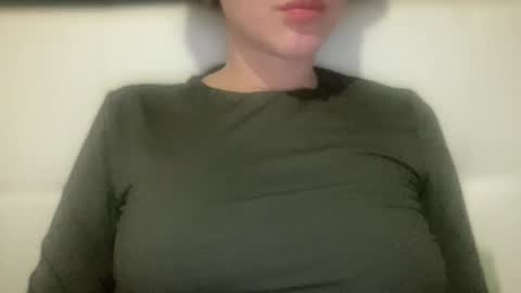 Snapshot of princesss99495055 chatting on 09-21-25, 06:20 PureLust Couple online show from 09-21-25, 06:20