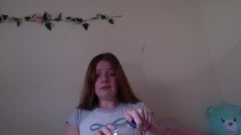 Snapshot of princesssnowflk84 chatting on 05-27-26, 10:29 princesssnowflk84 online show from 05-27-26, 10:29