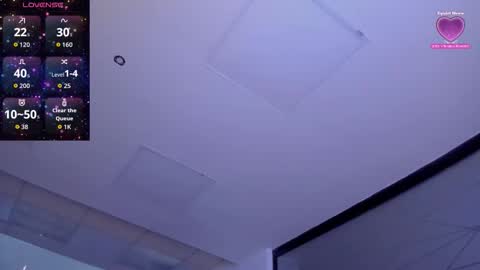 Valentina online show from 11-12-25, 04:07