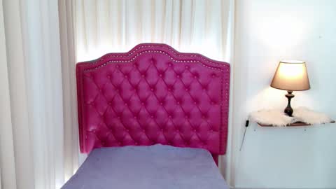 princessyanzy1 online show from 04-14-26, 12:49