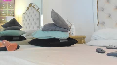 Marcela online show from 01-31-25, 01:01