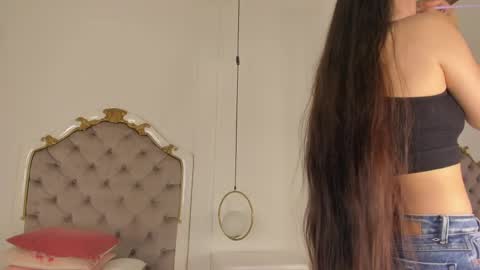 Marcela online show from 04-17-26, 01:36