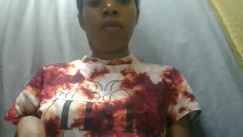 prisca880319 online show from 06-05-26, 11:27