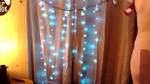 Priscella online show from 09-16-25, 01:28