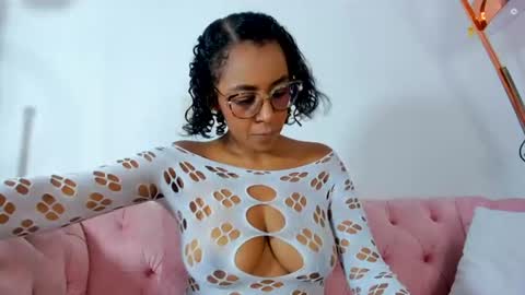 priscilacooper online show from 07-22-26, 01:03