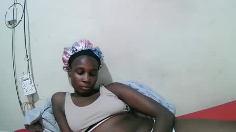 pritty_amber online show from 04-22-26, 12:57