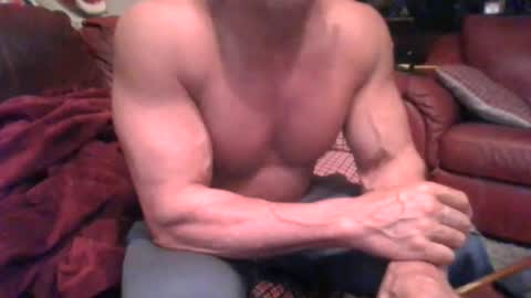 MUSCLEGOD online show from 04-25-26, 08:28