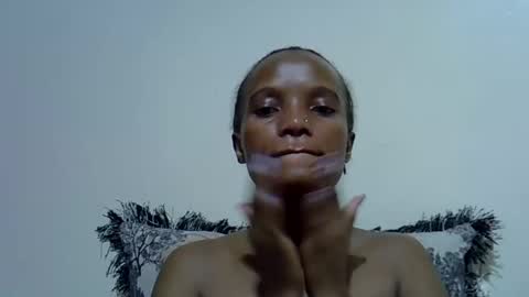 Snapshot of proccy_cute chatting on 10-16-25, 08:26 Princess online show from 10-16-25, 08:26