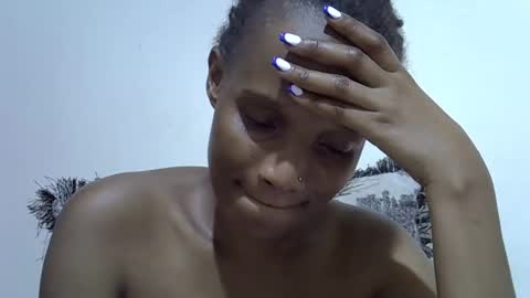 Snapshot of proccy_cute chatting on 10-16-25, 08:43 Princess online show from 10-16-25, 08:43