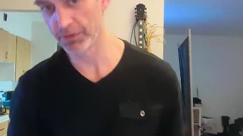 Snapshot of prof25 chatting on 02-15-26, 07:27 prof25 online show from 02-15-26, 07:27