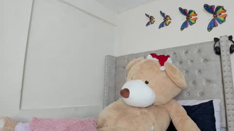 Profana Red online show from 12-28-24, 01:29