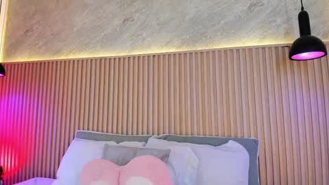 Profana Red online show from 04-12-26, 01:49