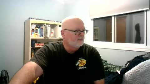 Snapshot of professordave chatting on 06-13-26, 04:10 Professordave online show from 06-13-26, 04:10