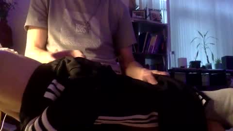 Snapshot of profnwear chatting on 02-01-25, 12:18 ProfNUWear online show from 02-01-25, 12:18