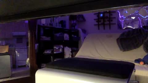 Snapshot of profnwear chatting on 03-08-25, 07:16 ProfNUWear online show from 03-08-25, 07:16