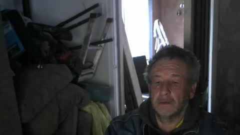 projectorepson online show from 03-09-25, 05:17