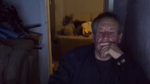 projectorepson online show from 11-01-25, 07:49