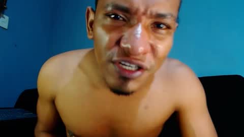 Snapshot of prometo23cm chatting on 12-11-24, 12:12 Grande y Gruesa online show from 12-11-24, 12:12